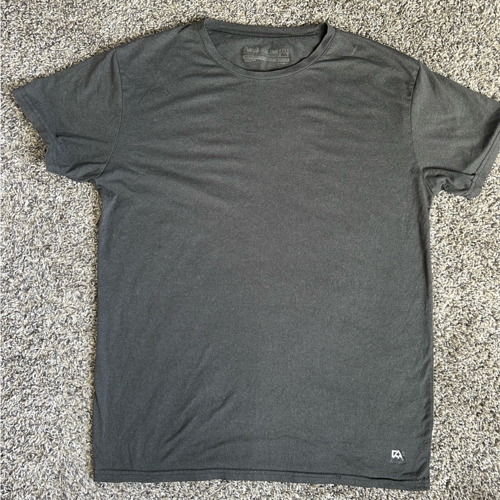 Men’s T-shirt Bundle of 5 tees size medium and one small - Picture 6 of 12